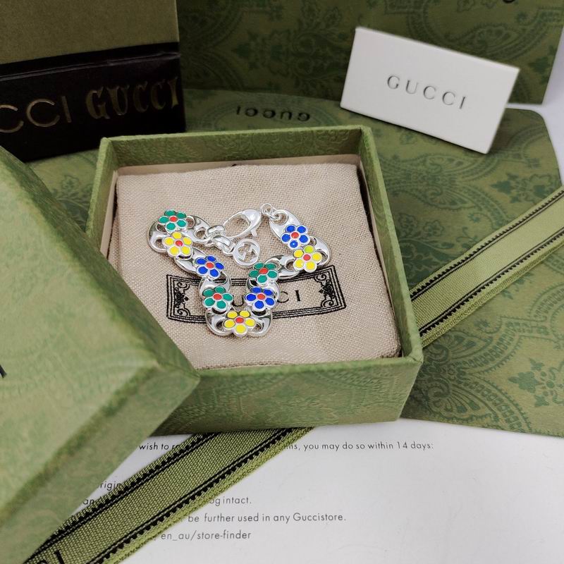 Gucci Bracelet 10yxx72